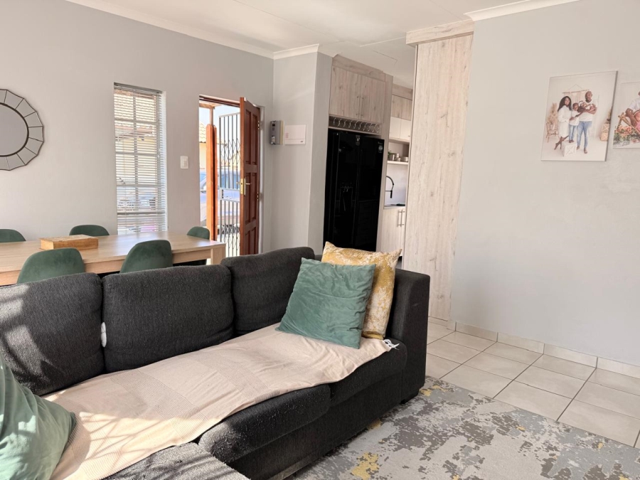 3 Bedroom Property for Sale in Waterkloof East North West